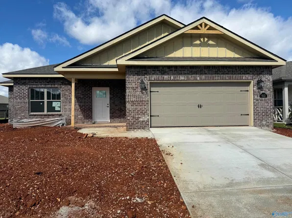 612 Freret Ct, Huntsville, AL 35824