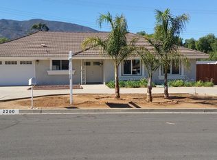 2200 Burning Tree Dr, Corona, CA 92882