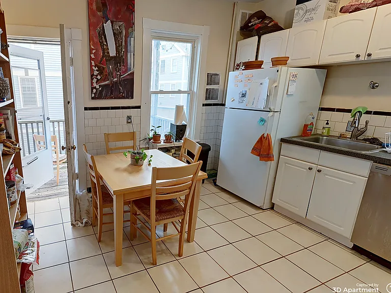 376 Washington St #2 — Photo 10