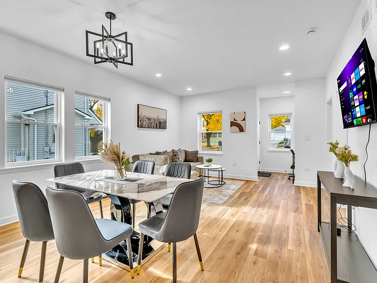 535 Ashland Ave — Photo 34