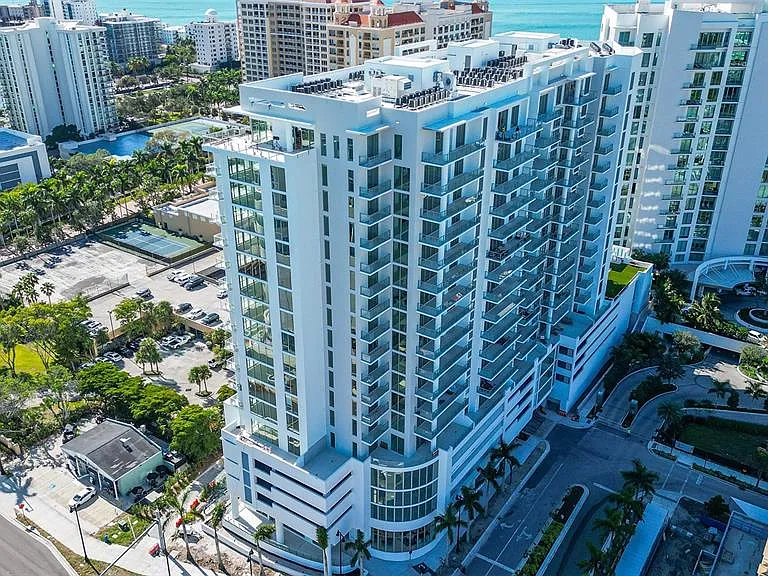 301 Quay Commons Dr #704 — Photo 6