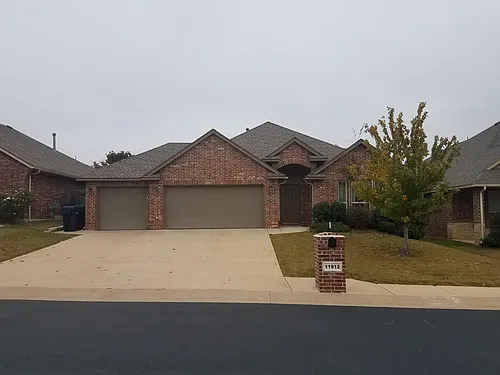 11912 Gwendolyn Ln Photo 1
