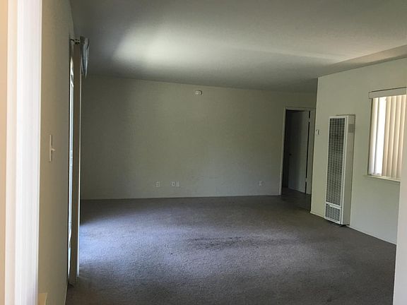 2nd image of 465 Garwood Way APT C