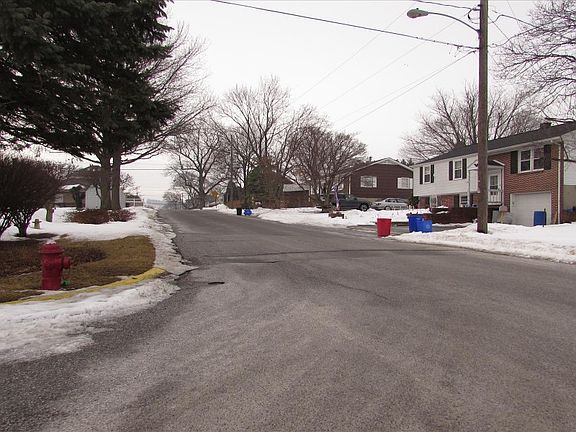 4th image of 109 N 7th St