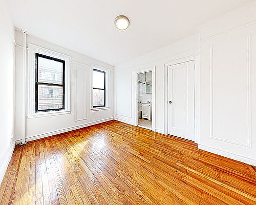 5th image of 100 Cooper St APT 5E