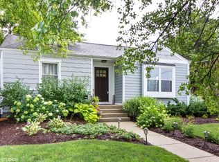 4941 Wilcox Ave, Downers Grove, IL 60515