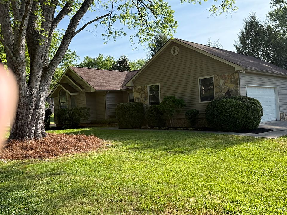 1st image of 1539 Fox Meadow Cir