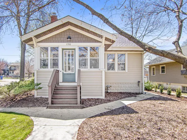 1702 Saint Clair Ave, Saint Paul, MN 55105