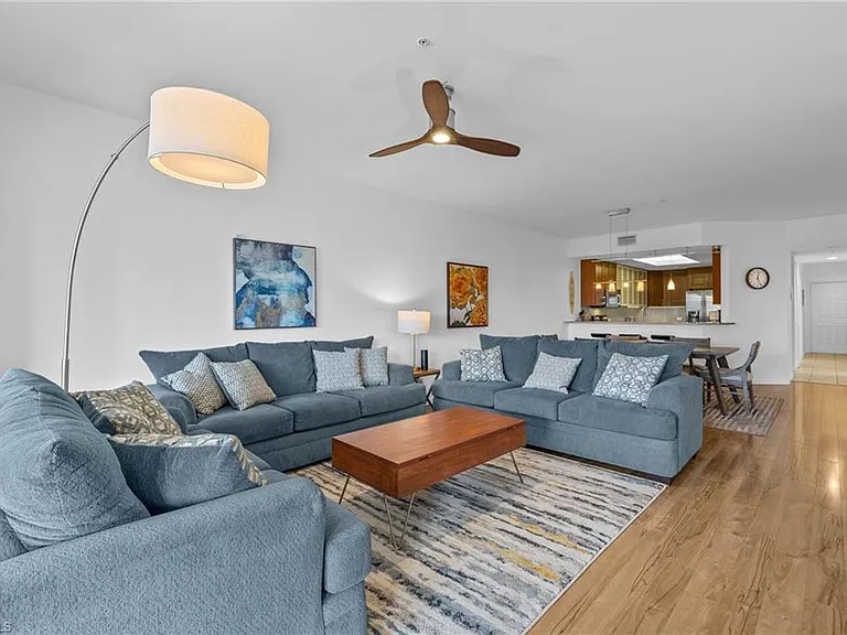 14817 Laguna Dr #203 — Photo 7