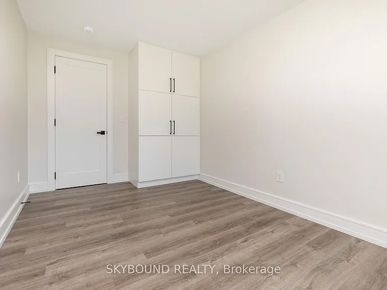 109 Rhodes Ave #4 — Photo 22