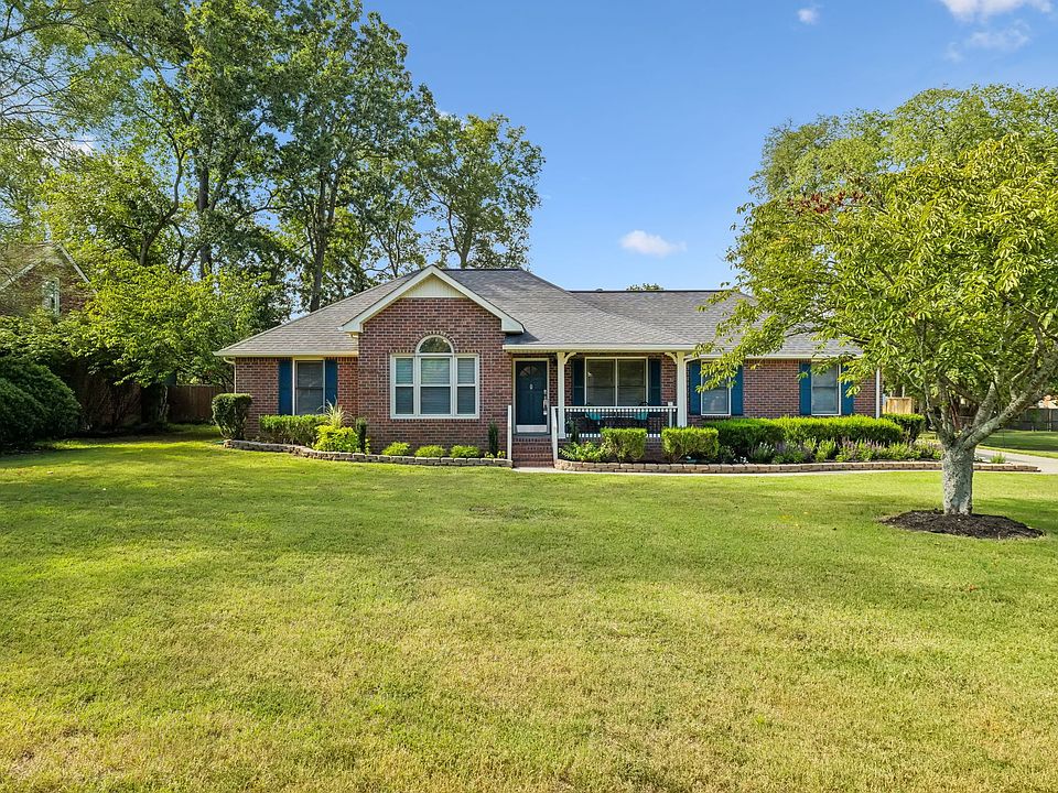 1st image of 418 Whitney Dr