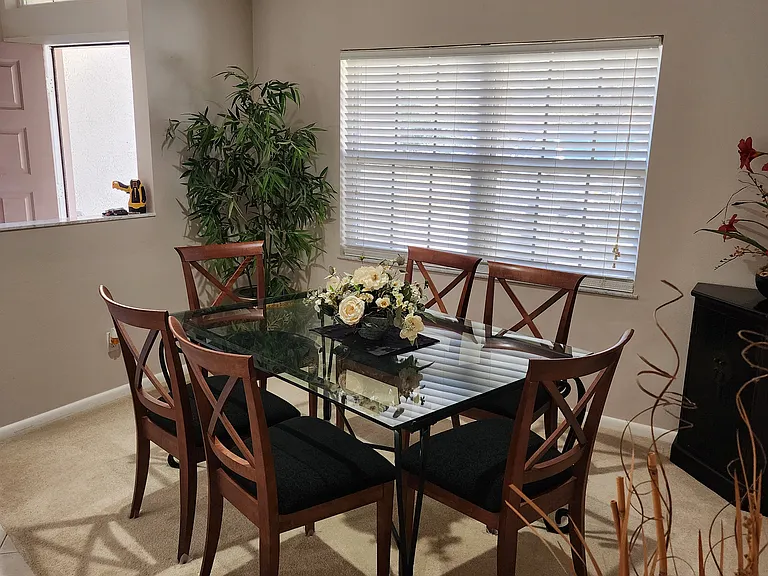70 Oak Village Blvd — Photo 8
