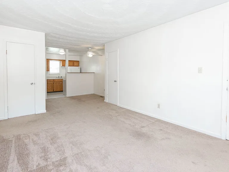 1110 Chapel St — Photo 7