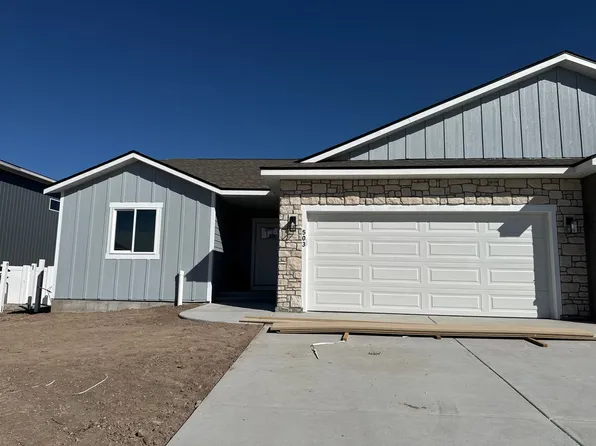 503 Jeanine Dr, Sugar City, ID 83448