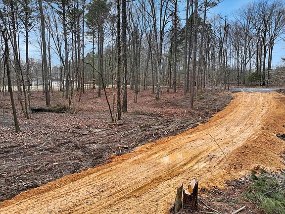 5th image of 349 Todd Rd SE