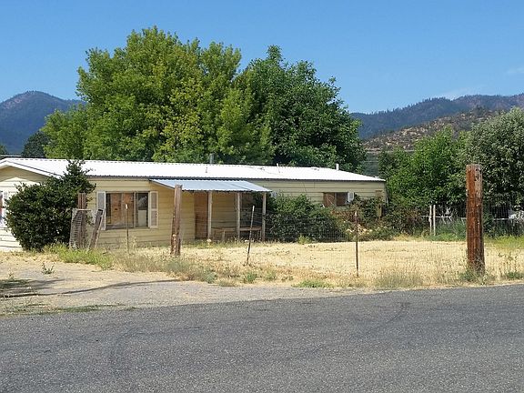 2nd image of 234 Valley Dr
