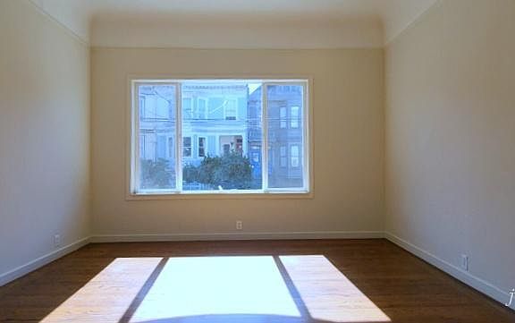 3rd image of 348 Waller St #D