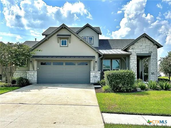 102 Blue Rock Ct, Victoria, TX 77904