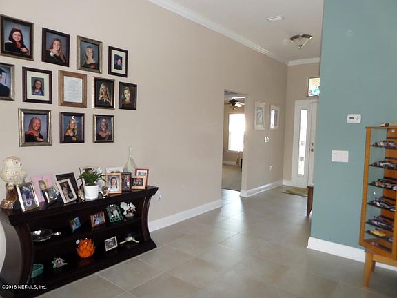 4th image of 486 Pullman Cir