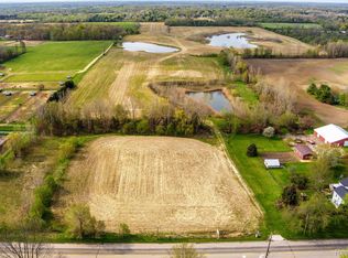 8234 E Richfield Rd, Davison, MI 48423