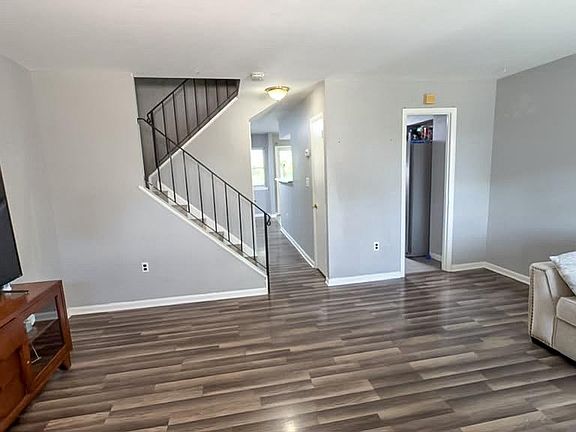 5th image of 25 Fleming St