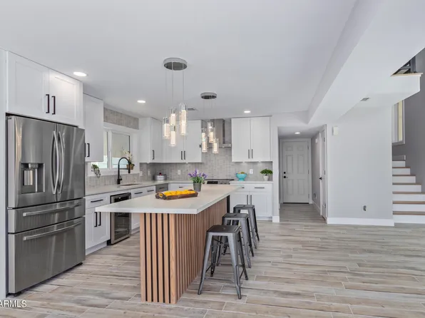 3207 E POINSETTIA Drive, Phoenix, AZ 85028