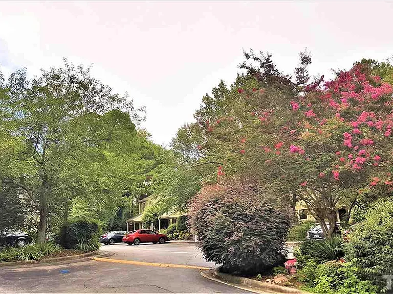 112 Beechwood Dr — Photo 18
