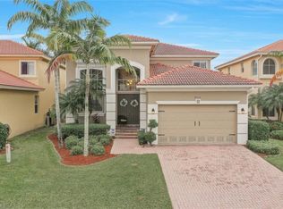 8313 Sumner Ave, Fort Myers, FL 33908