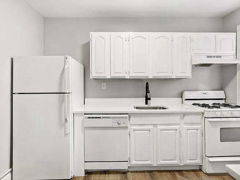 4215 Boone St #2 — Photo 6