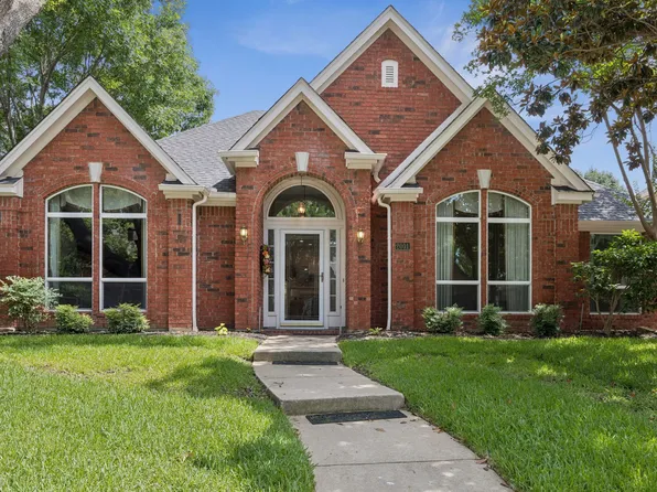 2001 Elm Creek Ln, Flower Mound, TX 75028