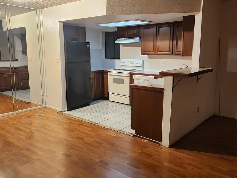 16402 N 31st St #222 — Photo 6