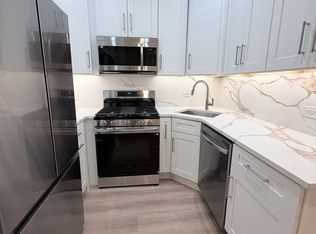 440-448 N State Street, Chicago, IL 60610