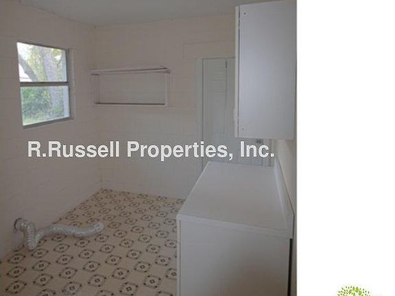 5th image of 350 Micanopy Ct