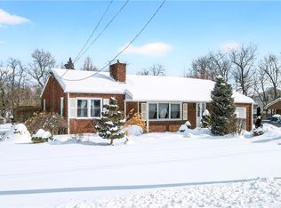 102 Lafayette Dr, Monaca, PA 15061