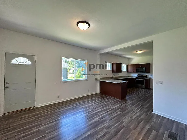 13328 Edison St — Photo 3
