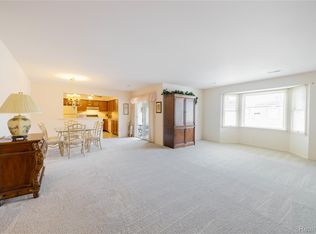 8597 Mathias Dr APT 43, Grosse Ile, MI