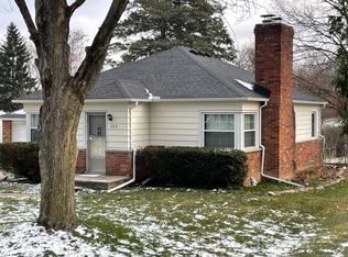 260 Elmhurst Ave, Ypsilanti, MI 48197