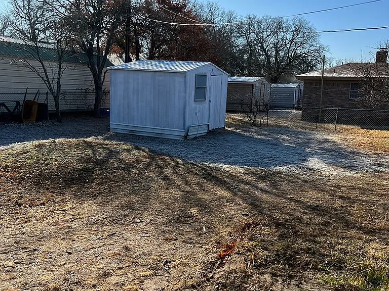 113 Shalimar Dr — Photo 14