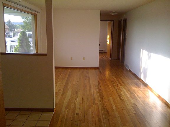 5th image of 1420 N Mesa Rd