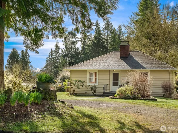 15655 94th Avenue SW, Vashon, WA 98070