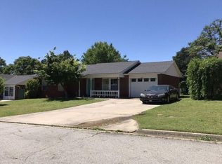 2211 Quarry Dr, Van Buren, AR 72956