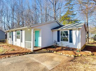 4901 Smokehollow Rd, Charlotte, NC 28227