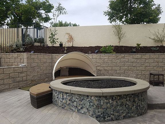 4th image of 39631 Ashland Way