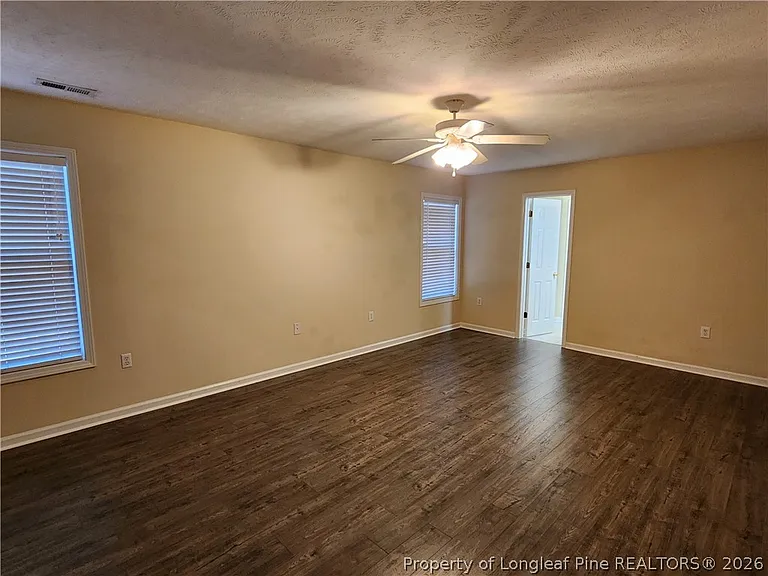 3347 Broomsgrove Dr — Photo 12