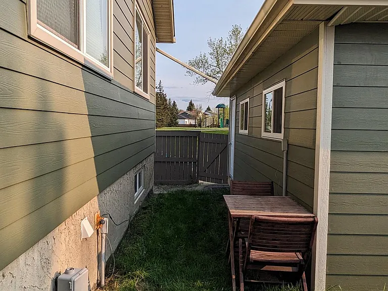 1035 Riverbend Dr SE #BASEMENT — Photo 22
