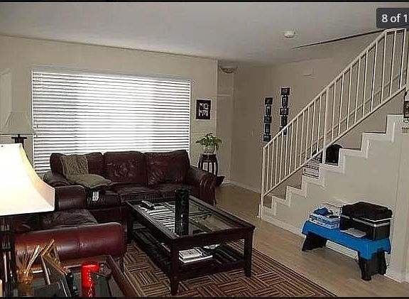 2nd image of 323 S Mollison Ave Unit 3