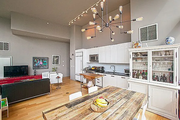 Sold by Nest Seekers International | media 19