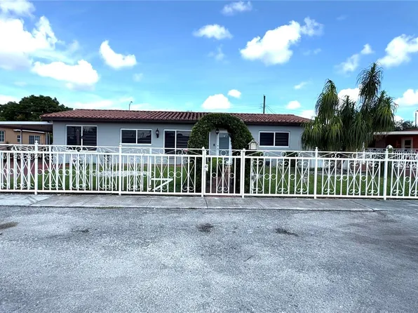 521 W 36th Pl, Hialeah, FL 33012