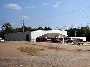 1st image of 900 E Commerce Ave