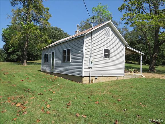 2nd image of 2554 Fowler Rd